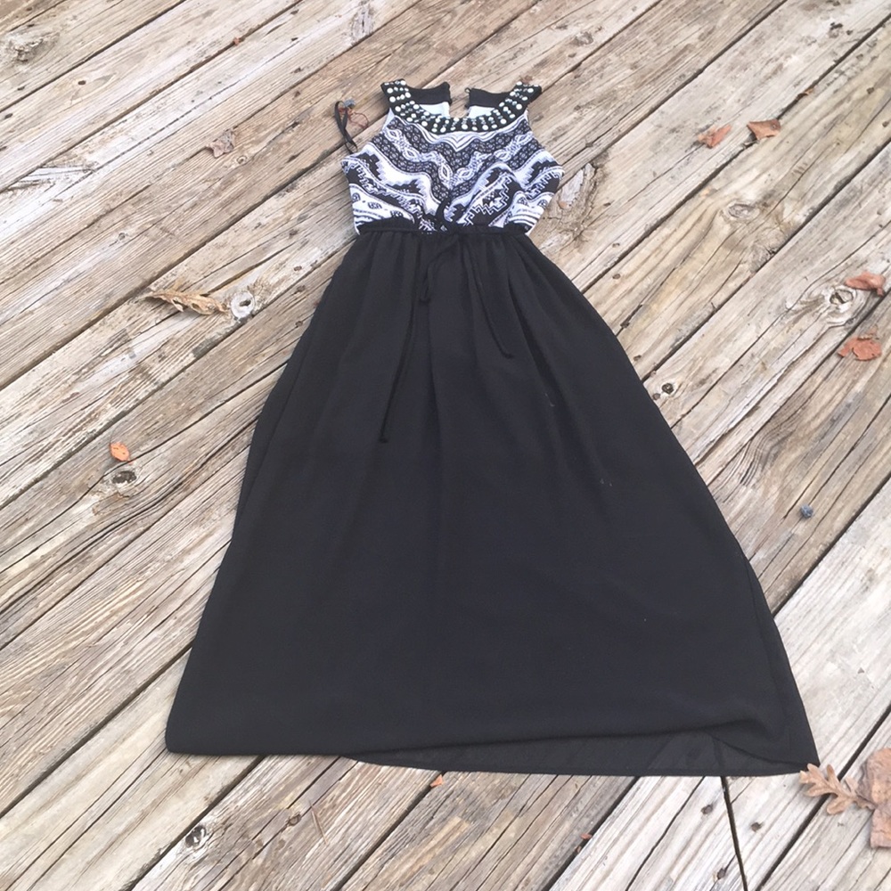 Amy Busher/Price:$12